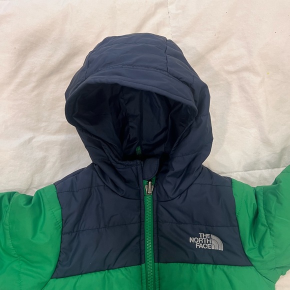 NORTHFACE | reversible puffer jacket size 2T - Picture 3 of 5